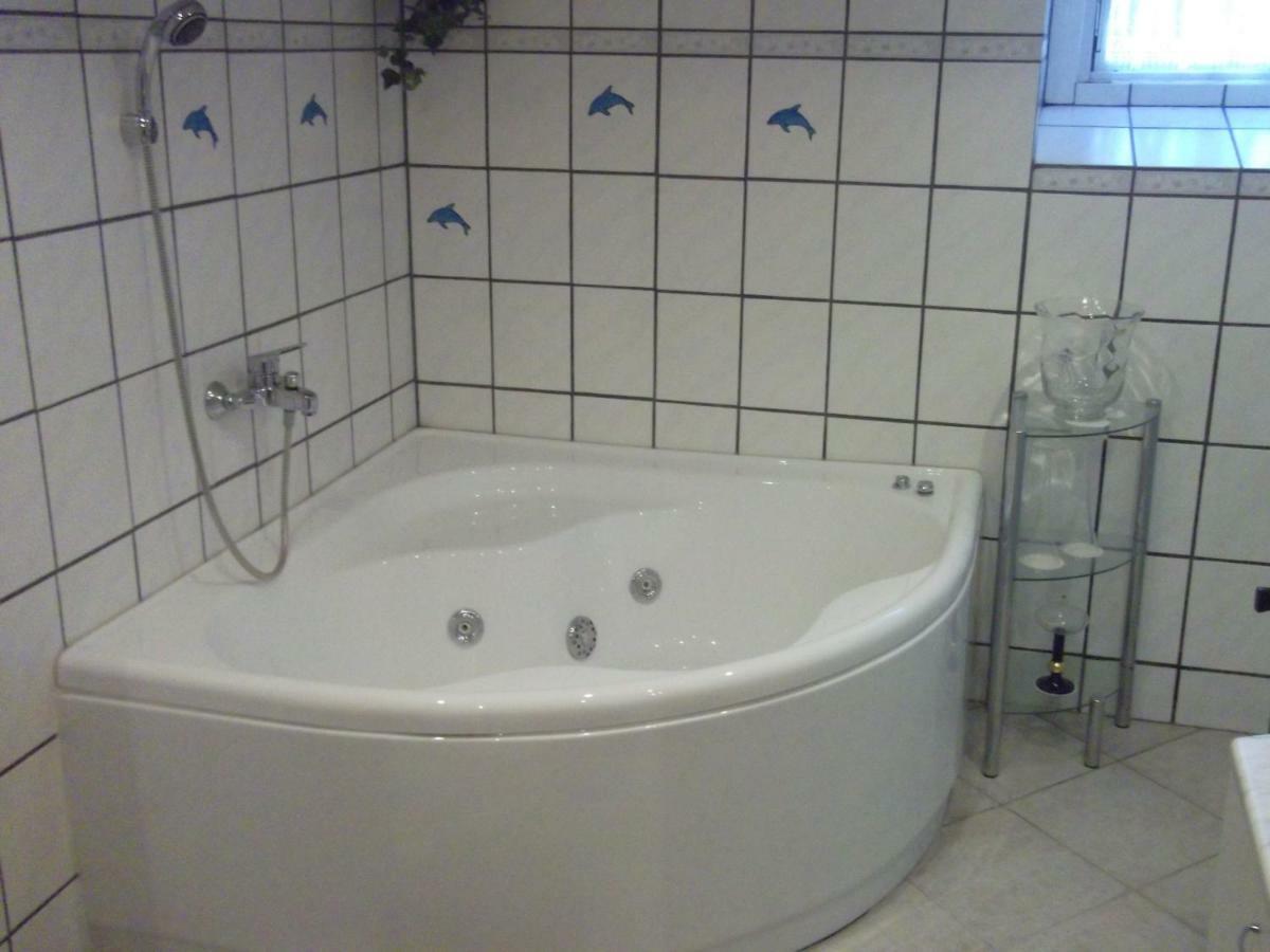 Zum Alten Schusterhaus Bad Endbach Buitenkant foto